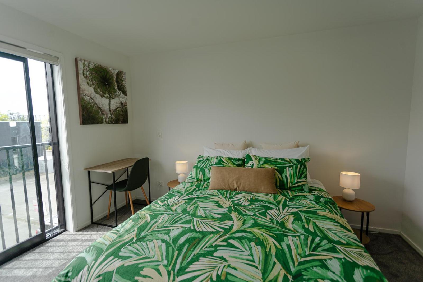 Modern 2 Bedroom Townhouse In Cbd With Parking! Sleeps 5 Christchurch Eksteriør billede
